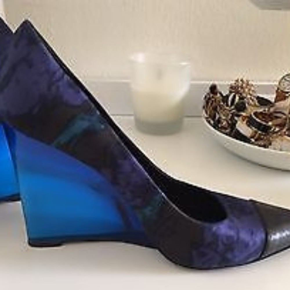 Meet your Posher, Sala